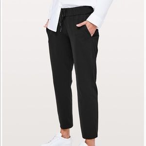 NWOT Lululemon On The Fly 7/8 Pant